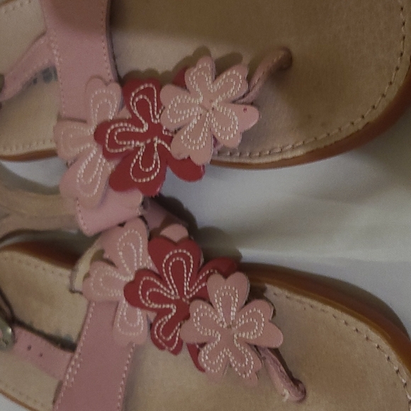 Aster Shoes Aster Little Girl Leather Sandals Size Poshmark